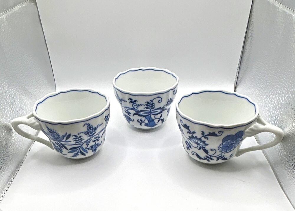Vintage Blue Danube Set of 3 Blue & White Floral Porcelain Tea Cups